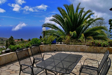 Exclusiva casa de vacaciones en La Palma con piscina (climatizada): "Finca Tijarafe" - vista al mar, ubicación aislada, Internet