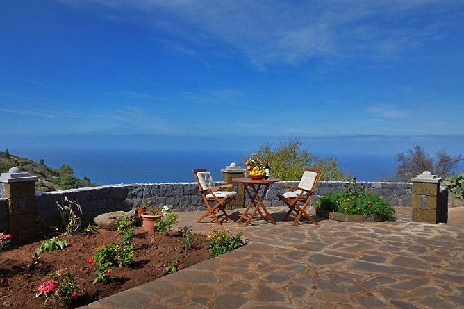 Casa Micaela - casa de vacaciones en el oeste de La Palma (Canarias) con vistas al mar en Garafía