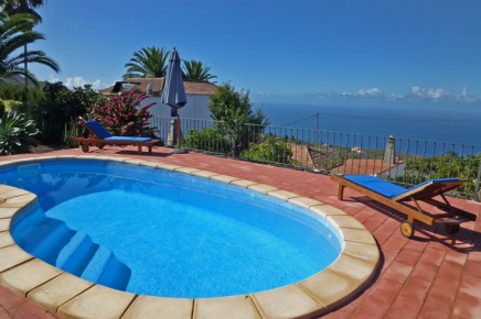 Vacation rentals with pool and sea view in Tijarafe - Campana Nueva 2