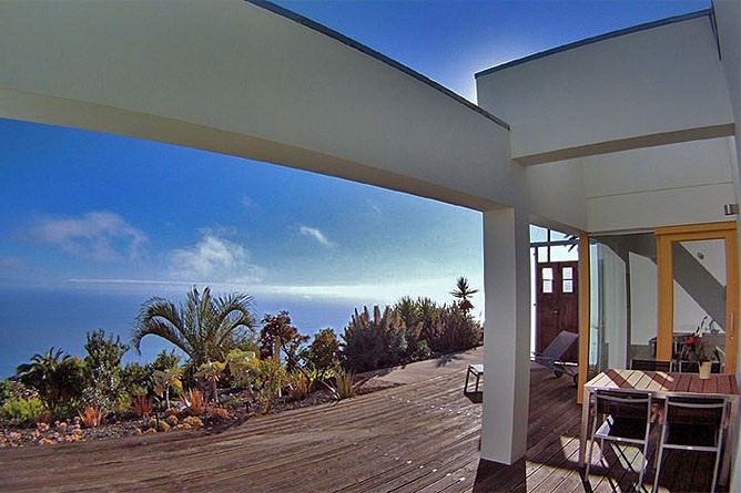 Blick auf das Meer und die Terrasse - Architektenvilla La Ermita, La Palma