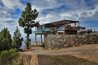 restaurante-la-muralla-mirador-aguatavar-tijarafe-la-palma-parking