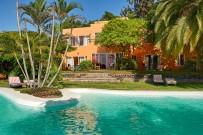 Casa Amarilla