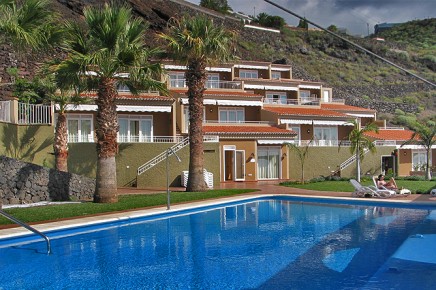 La_Muralla_Pool