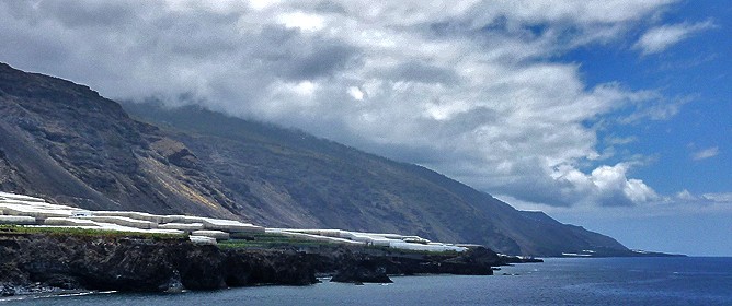 casa-lila-charco-verde-la-palma-villa-carlos