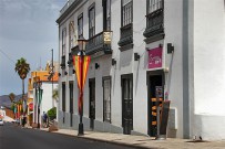 manos-arriba-leder-werkstatt-el-paso-la-palma-artesania-bar-central-zentrum
