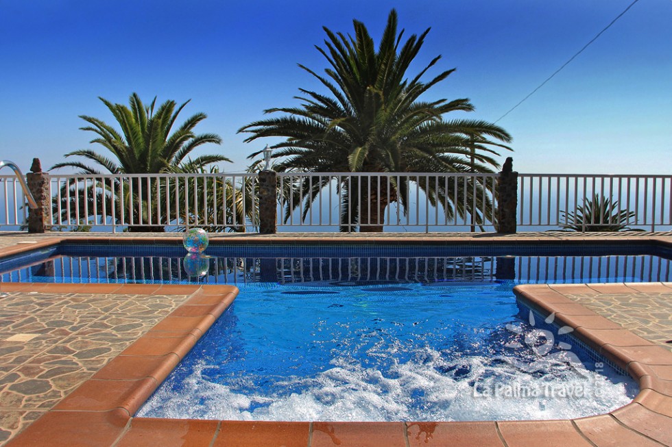 Holiday home Villa La Hoya - heated pool, sea view, internet