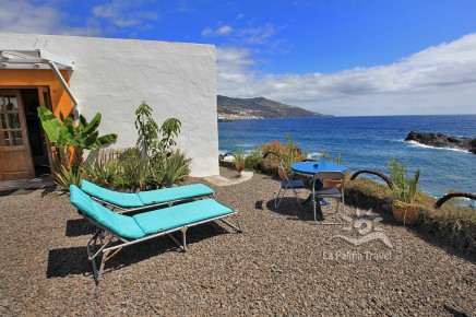 Ubicación única directamente junto al mar - casa de vacaciones con internet en el lado este de La Palma.