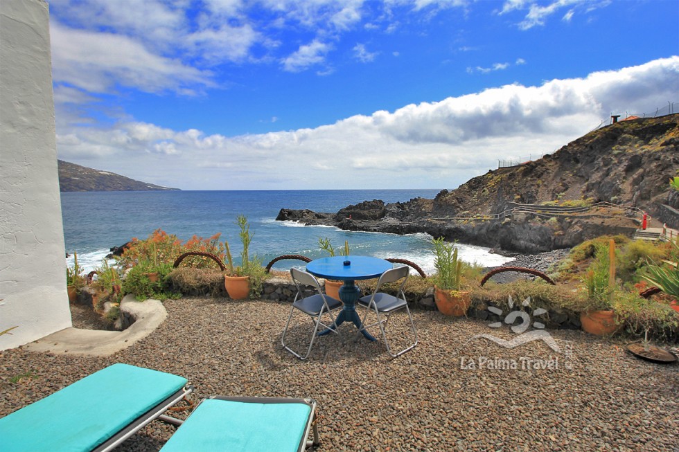 Einzigartige Lage direkt am Meer – Ferienhaus mit Internet auf der Ostseite von La Palma.
