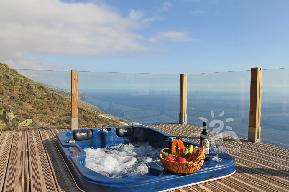 Casa de vacaciones con jacuzzi y vistas al mar en Puntagorda, La Palma