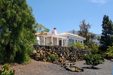 Villa de Las Estrellas in ländlicher Gegend mit Meerblick, La Palma